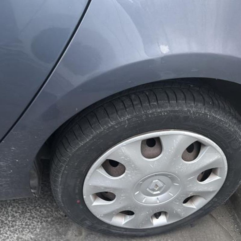 Pedale d'embrayage RENAULT CLIO 3 Photo n°19