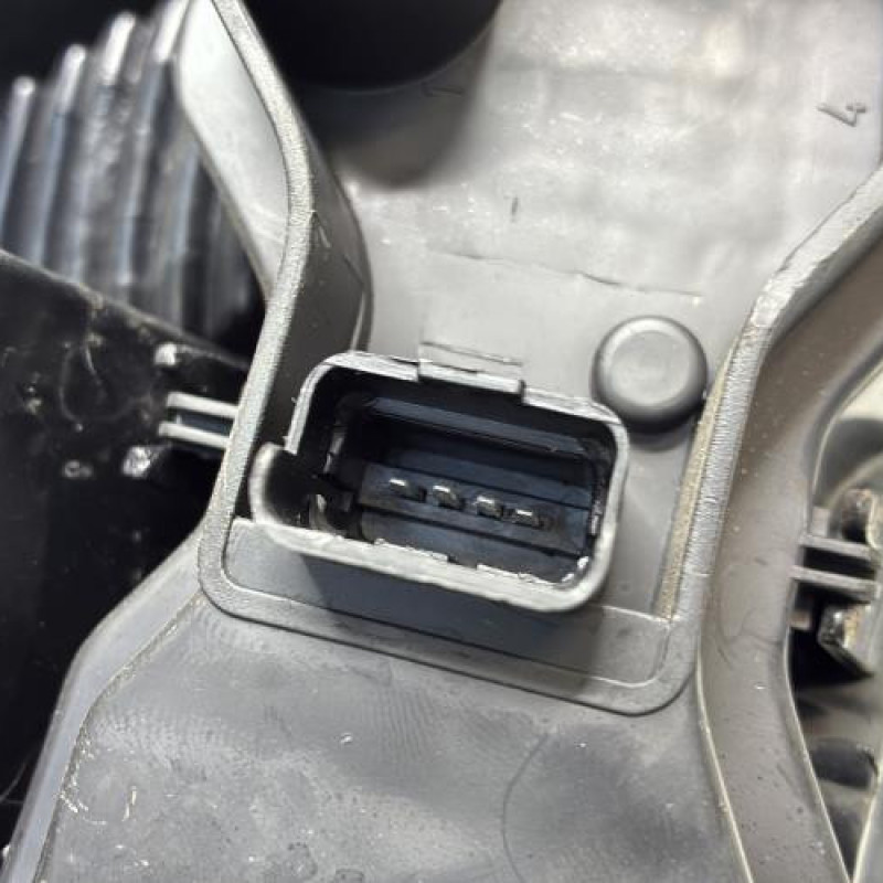 Feu arriere principal droit (feux) RENAULT MEGANE 2 Photo n°2