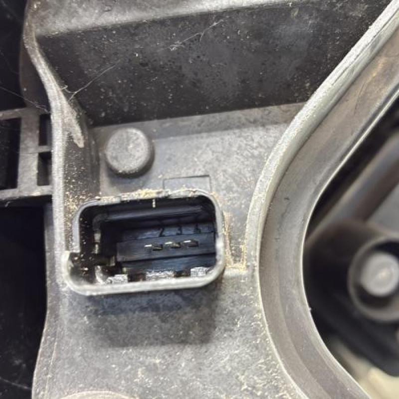 Feu arriere principal droit (feux) RENAULT MEGANE 2 Photo n°3