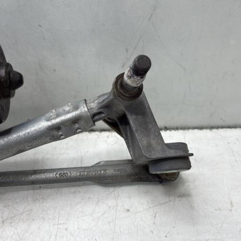 Moteur essuie glace avant RENAULT MEGANE 2 Photo n°3
