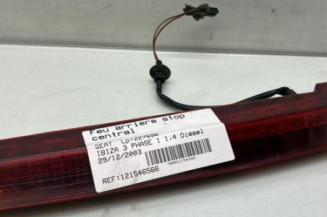 Feu arriere stop central SEAT IBIZA 3 Photo n°1