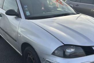 Feu arriere stop central SEAT IBIZA 3