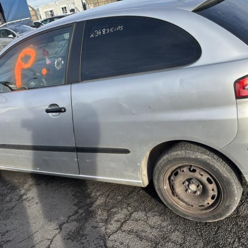 Feu arriere stop central SEAT IBIZA 3 Photo n°11