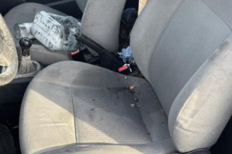 Feu arriere stop central SEAT IBIZA 3