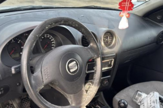 Feu arriere stop central SEAT IBIZA 3