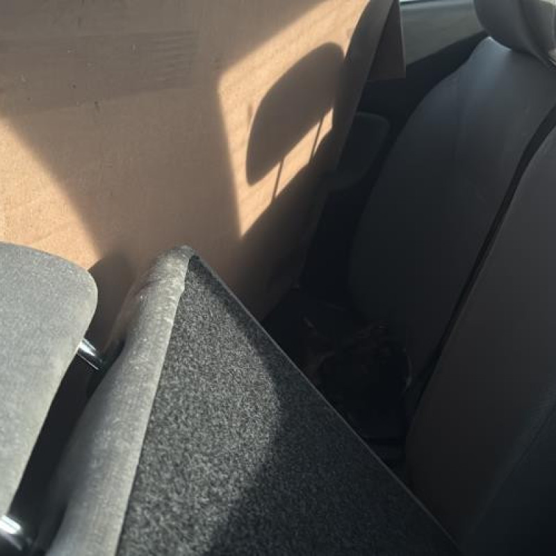 Feu arriere stop central SEAT IBIZA 3 Photo n°18