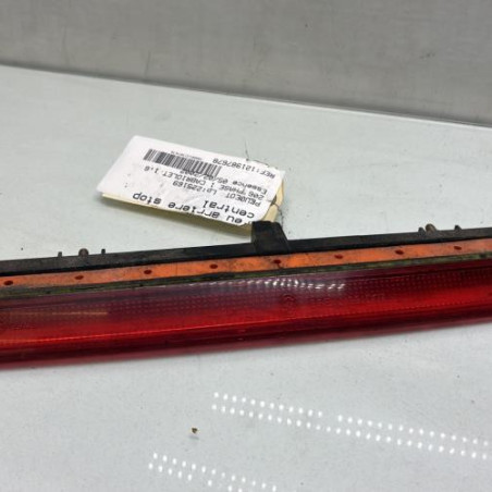 Feu arriere stop central PEUGEOT 206 Photo n°1