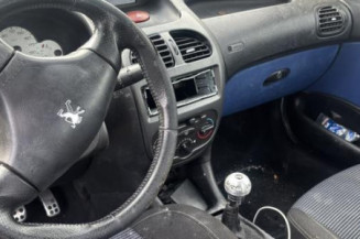 Feu arriere stop central PEUGEOT 206