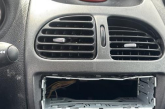 Feu arriere stop central PEUGEOT 206