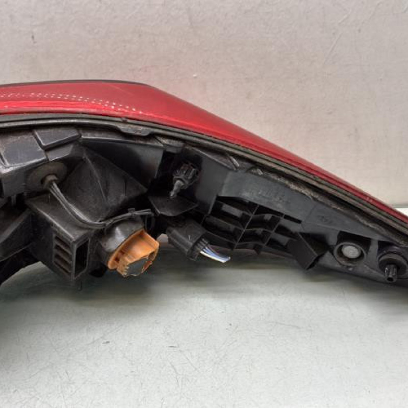 Feu arriere principal gauche (feux) RENAULT KADJAR Photo n°2