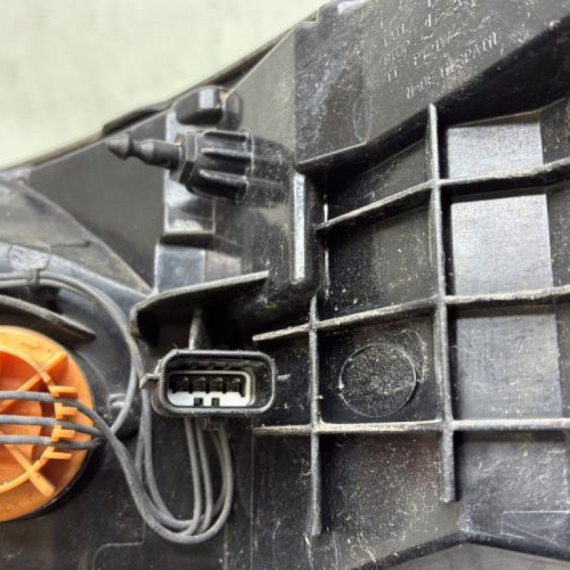 Feu arriere principal gauche (feux) RENAULT KADJAR Photo n°5