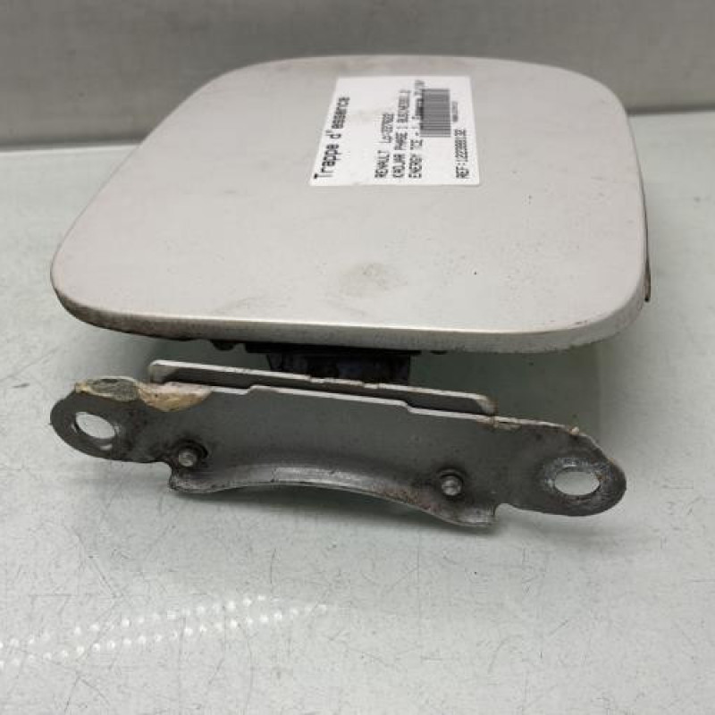 Trappe d'essence RENAULT KADJAR Photo n°3