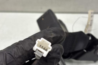 Attache ceinture arriere droit RENAULT KADJAR