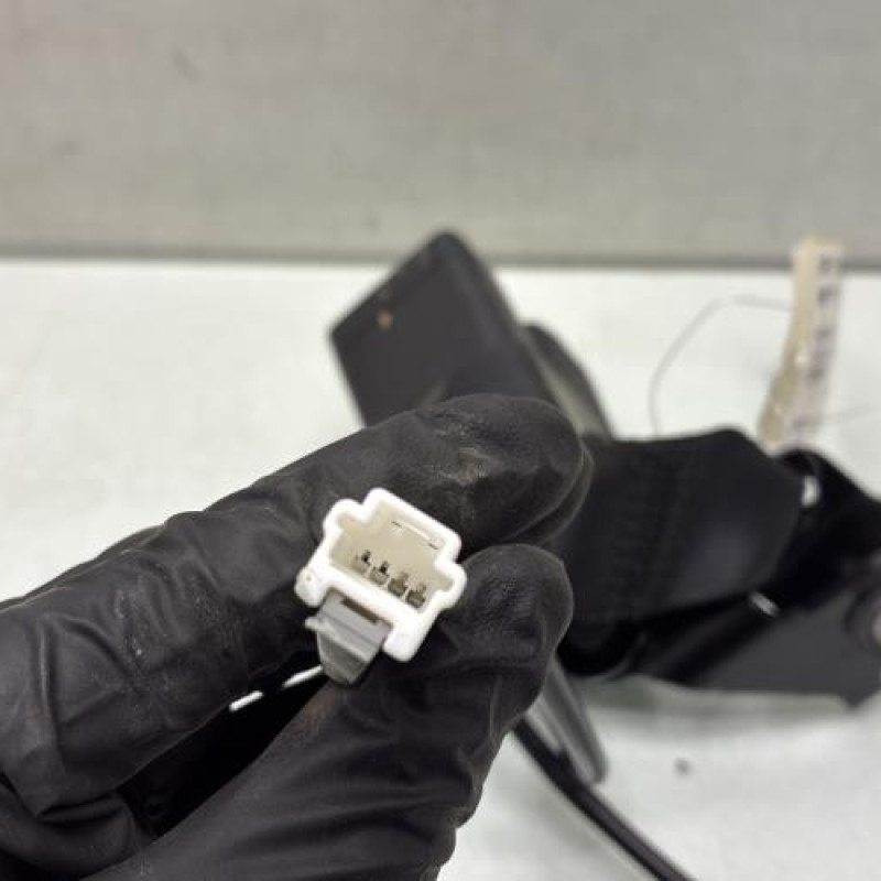 Attache ceinture arriere droit RENAULT KADJAR Photo n°4