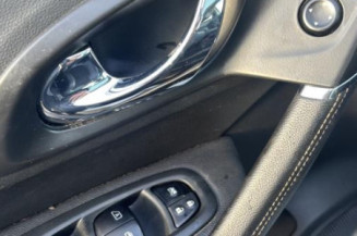 Attache ceinture avant gauche RENAULT KADJAR