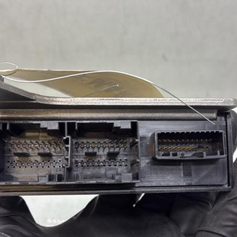 Boitier air bag RENAULT KADJAR Photo n°3