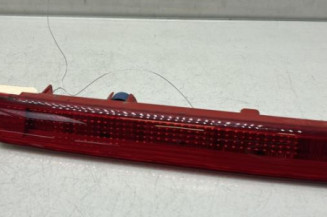 Feu arriere stop central RENAULT KADJAR Photo n°1