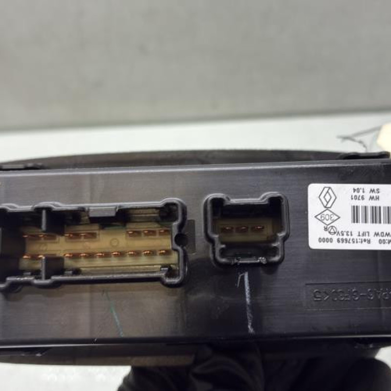 Interrupteur de leve vitre avant gauche RENAULT KADJAR Photo n°3