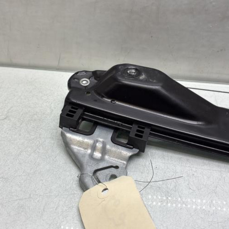 Leve vitre electrique avant droit RENAULT KADJAR Photo n°4