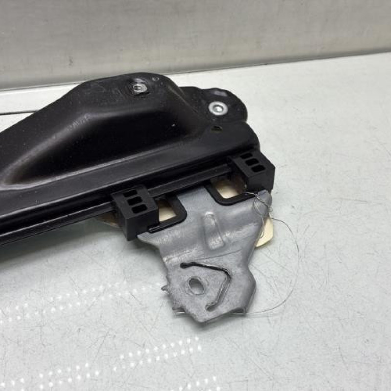 Leve vitre electrique avant gauche RENAULT KADJAR Photo n°4