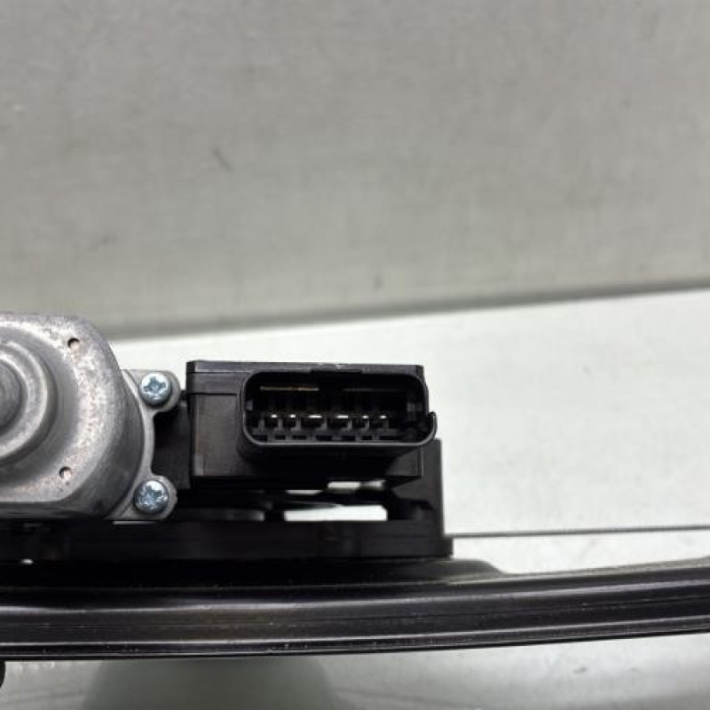 Leve vitre electrique avant gauche RENAULT KADJAR Photo n°5