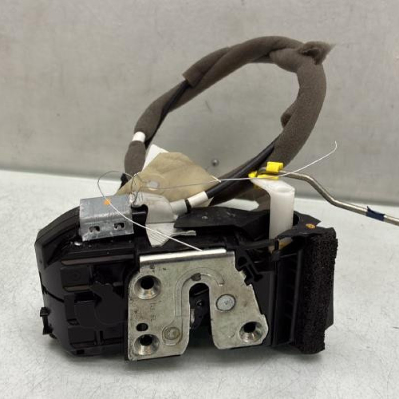 Serrure avant gauche RENAULT KADJAR Photo n°1