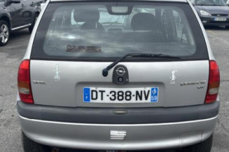 Bras essuie glace avant droit OPEL CORSA B