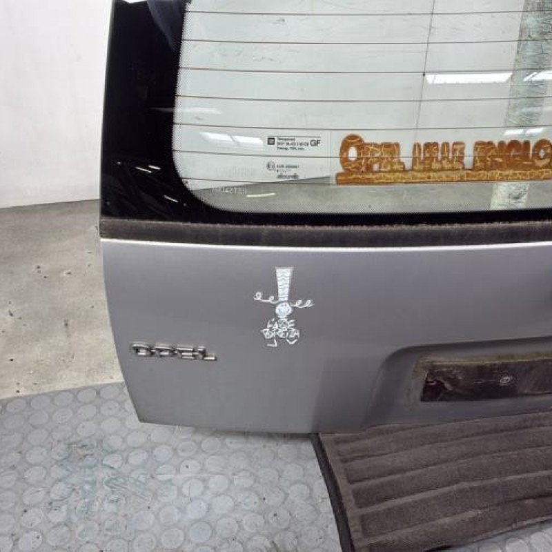 Malle/Hayon arriere OPEL CORSA B Photo n°5