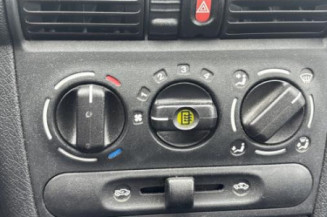 Malle/Hayon arriere OPEL CORSA B