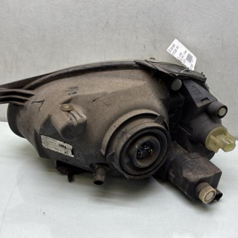 Optique avant principal droit (feux)(phare) OPEL CORSA B Photo n°4