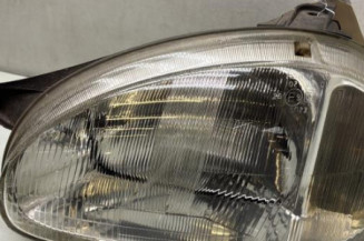 Optique avant principal gauche (feux)(phare) OPEL CORSA B Photo n°1
