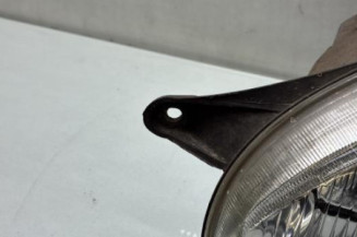 Optique avant principal gauche (feux)(phare) OPEL CORSA B