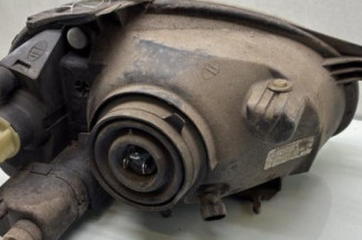 Optique avant principal gauche (feux)(phare) OPEL CORSA B