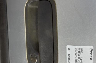 Porte avant gauche OPEL CORSA B