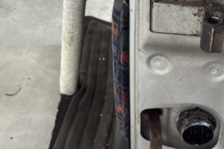 Porte avant gauche OPEL CORSA B