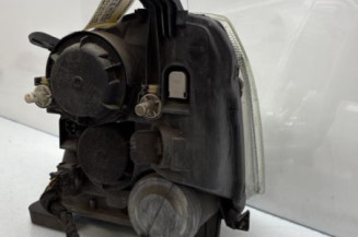 Optique avant principal droit (feux)(phare) OPEL MERIVA A