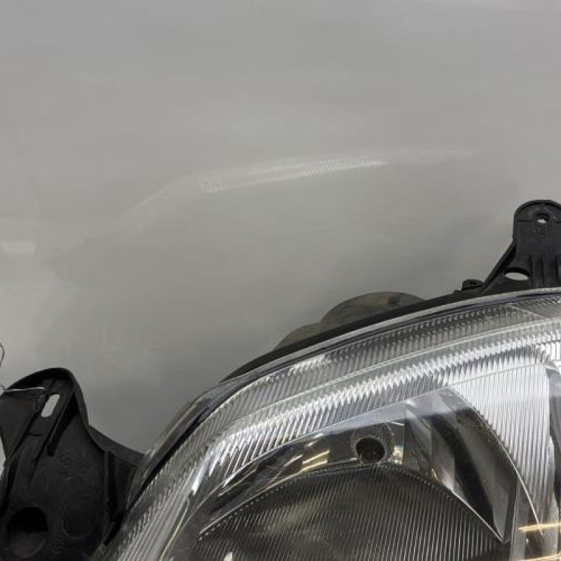 Optique avant principal gauche (feux)(phare) OPEL MERIVA A Photo n°2