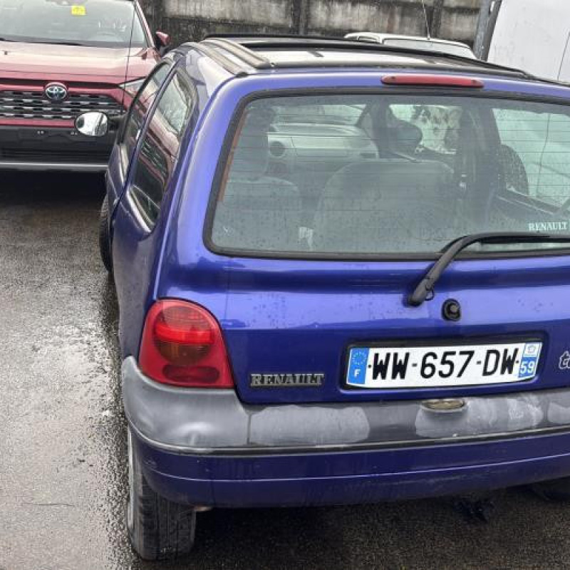 Attache ceinture arriere gauche RENAULT TWINGO 1 Photo n°9