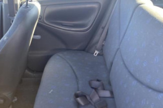 Retroviseur droit TOYOTA YARIS 1