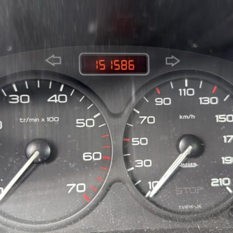 Ceinture arriere gauche PEUGEOT PARTNER 1 Photo n°18