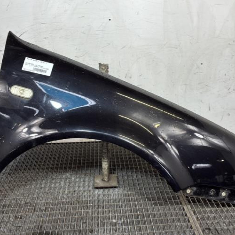 Aile avant droit VOLKSWAGEN GOLF 4 Photo n°1