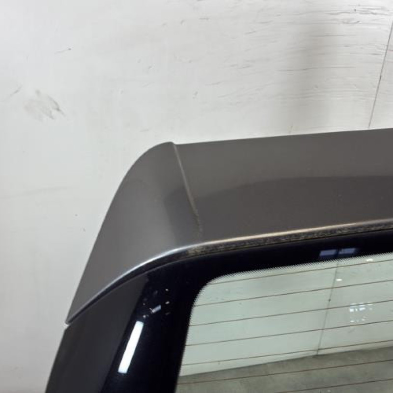 Malle/Hayon arriere MERCEDES CLASSE A 169 Photo n°2