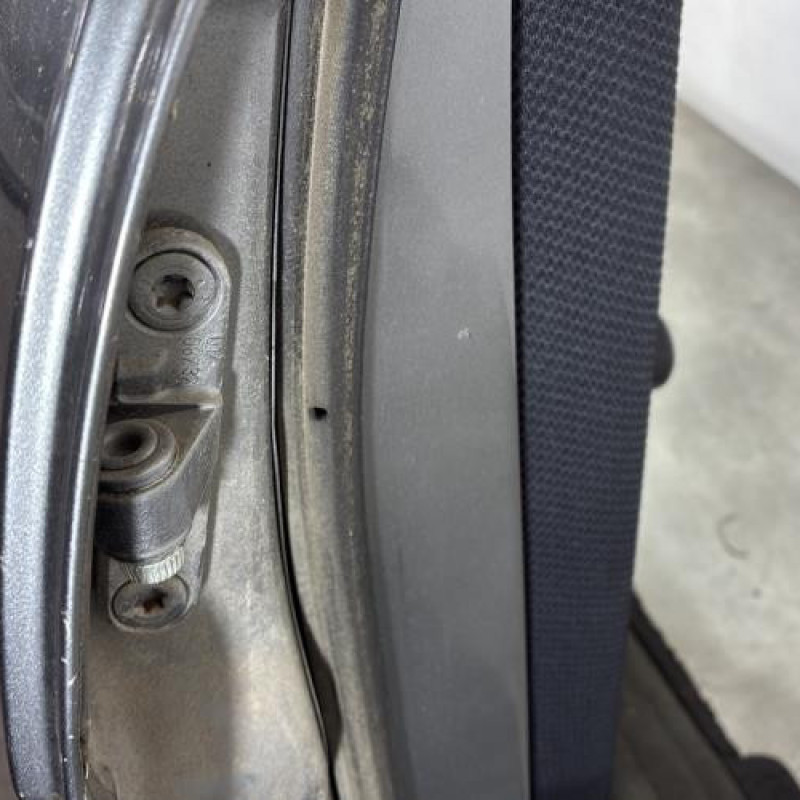 Porte arriere droit MERCEDES CLASSE A 169 Photo n°4