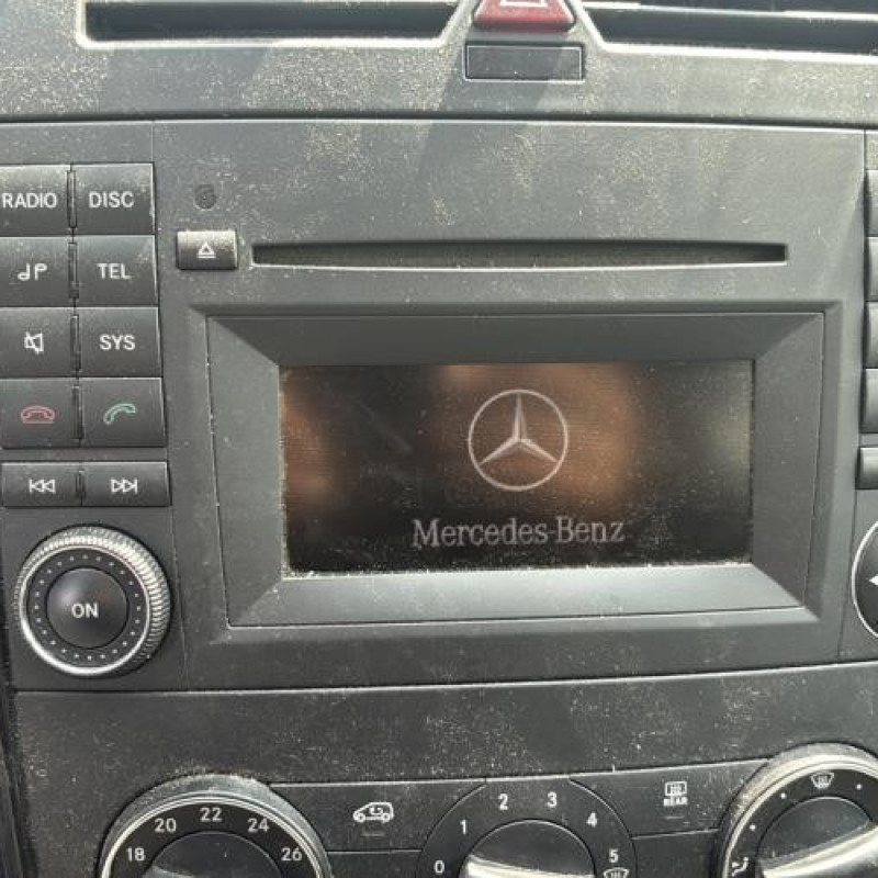 Renfort pare choc arriere (traverse) MERCEDES CLASSE A 169 Photo n°20