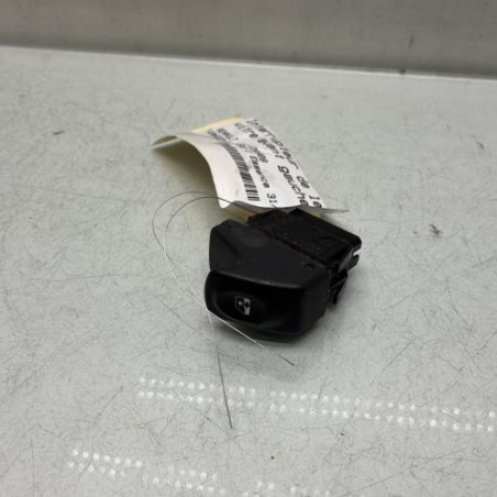 Interrupteur de leve vitre avant gauche RENAULT KANGOO 1 Photo n°1