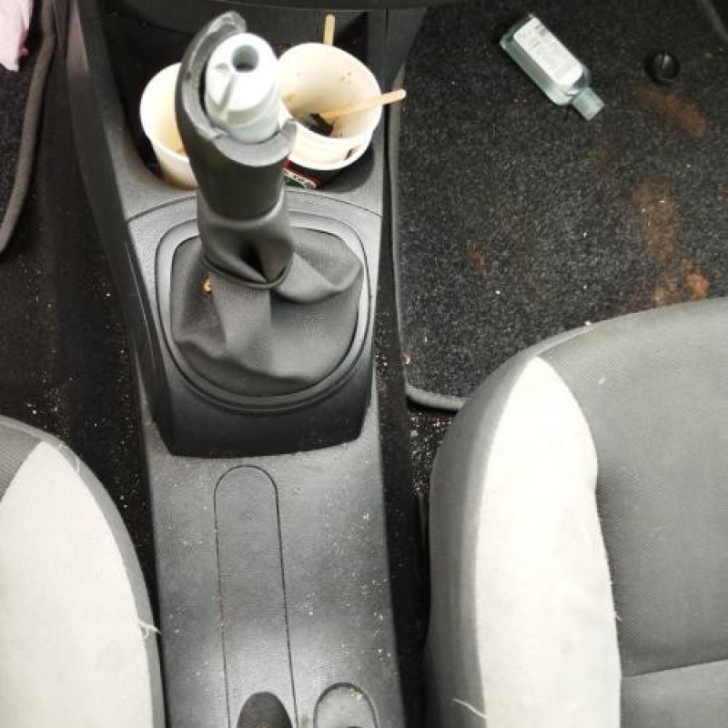 Bras essuie glace avant gauche RENAULT CLIO 3 Photo n°20