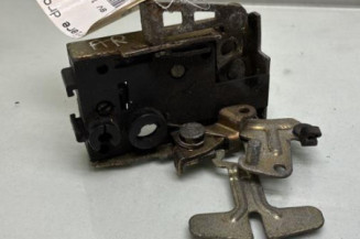 Serrure arriere droit CITROEN SAXO