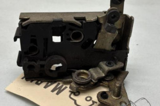 Serrure avant droit CITROEN SAXO