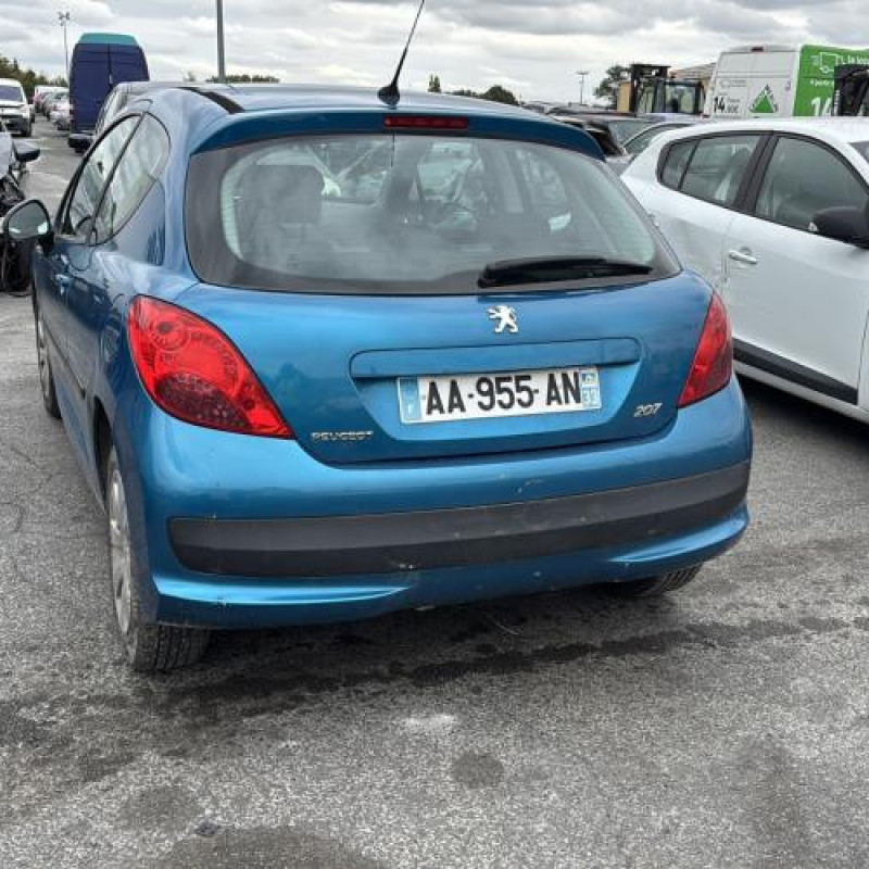 Feu arriere principal gauche (feux) PEUGEOT 207 Photo n°8