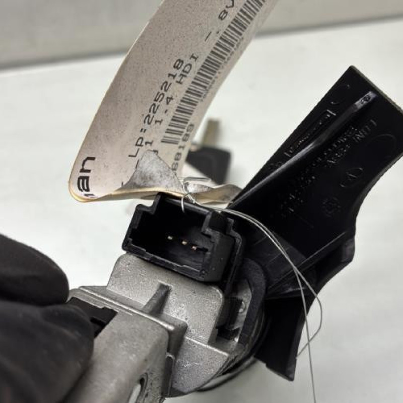 Neiman PEUGEOT 207 Photo n°4